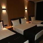 Rays Hotel Bakirkoey City Center