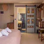 Void Hotel Urla