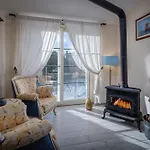Alacati Sultan Konak Butik Otel ℳℛ Luxury Concept