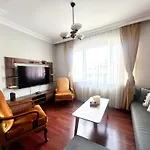 Spacious Flat, 4Br, 4Acs, Taksim, Uelk 1