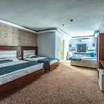 Madi Otel