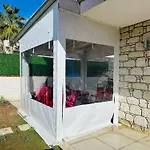 Evalacati - Villa Palma-Tamamen Muestakil Villa