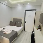 La Mer Old City Hotel
