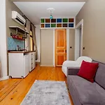 Cosy 2-Bedroom Apartment