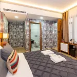 Double Dd Hotel