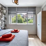 Solo Hotel
