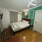 Nevana Hotel