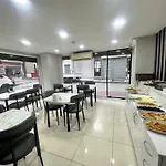Jammy Hotel