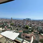 Romantic Getaway Studio Suite Sea View At Kartal
