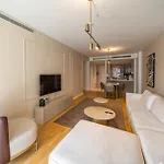 Taksim Petek Residence By Guestteori