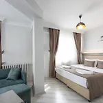 Kuran Hotel International