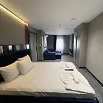 Abone Suites