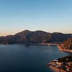 Orka Crystal Villa