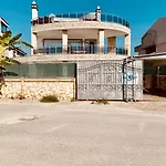 Luxury Villa Roma With Private Pool