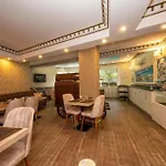 Villa Paradiso Hotel