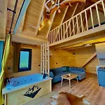 Rosa Bungalow - Camlihemsin