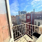 Central Apartment With 3Br, Lift, Ac, Cihangir