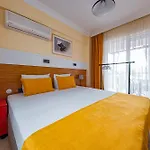 Ten Apart Hotel