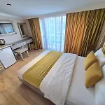 Taksim La Marino Hotel