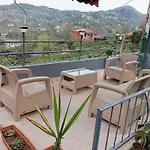 Sama House