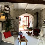Alacati Red House