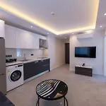 Calis Suites Family Only
