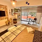 Izmir Home & Garden