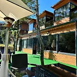 Dolobi Bungalow
