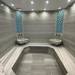 Maywood Hotel