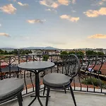 Skykhan Otel