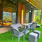 Green Global Bungalov