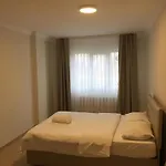 Fmy Apart Hotel