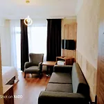 Bayramoglu Suite