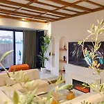 Saman Villas