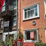 Oldcity Metin Suites