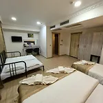 Apple Tree Hotel