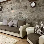 Inci Doga Evi