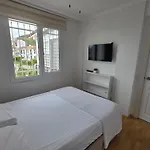 Sevinc Akasya House