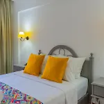 Mia Suites Hotel