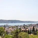 Airy Studio W Stunning Views Private Patio #362