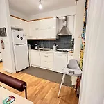 Central Apartment Close To Galataport