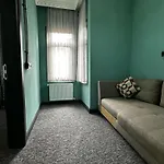 Seven Roses Apart Hotel