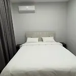 Oeztatli Suites