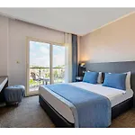 Sisus Marina Hotel