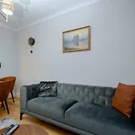 One-Bedroom Residence Apartment In Taksim