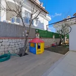 Ilyaholidayhomes Villa Ekinoks