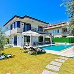 Luxury Villa In The Center Of Fethiye - Ezel Hanim