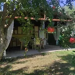 Villa Sakli Bahce
