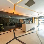 One Bedroom Flat With Gym Petek Residence 103