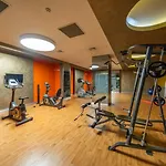 One Bedroom Flat With Gym Petek Residence 103